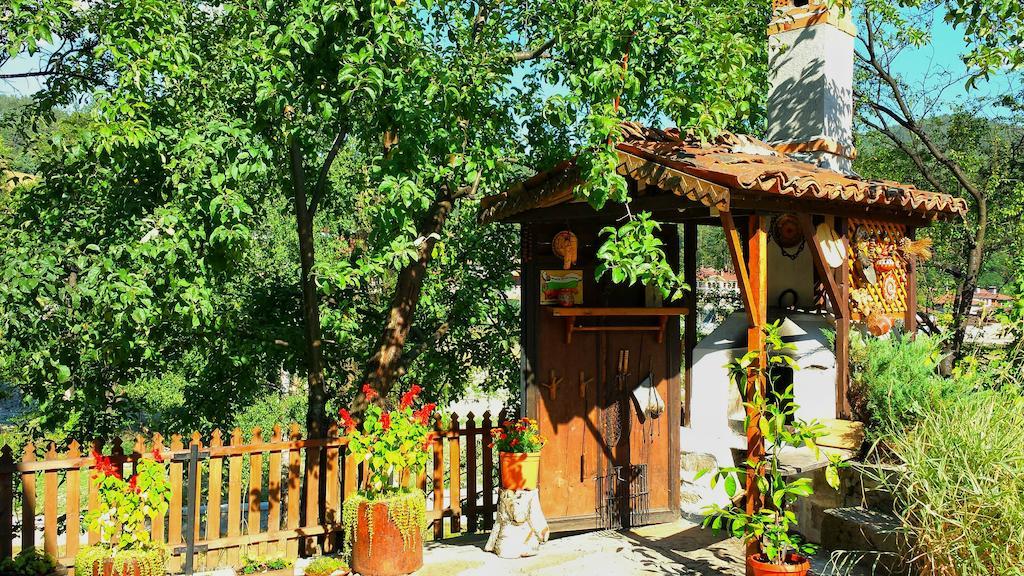 Mechta Guest House Koprivshtitsa Exterior photo