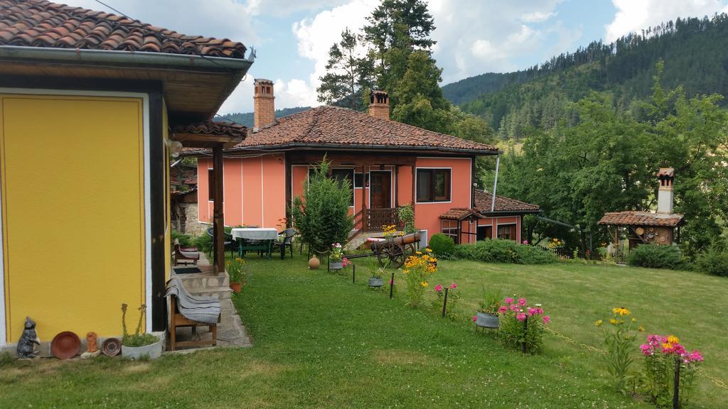 Mechta Guest House Koprivshtitsa Exterior photo