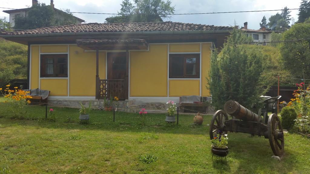 Mechta Guest House Koprivshtitsa Exterior photo