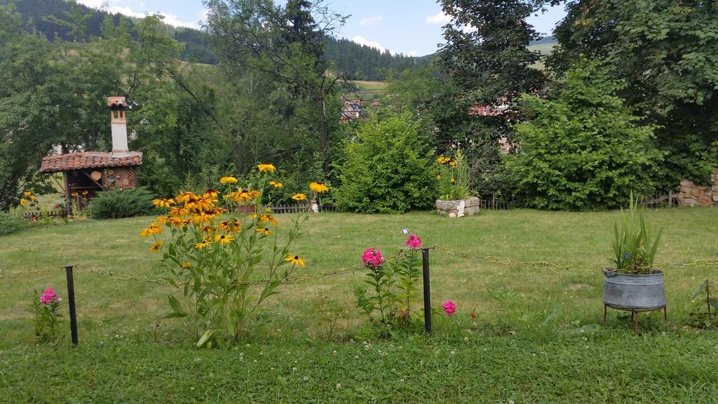 Mechta Guest House Koprivshtitsa Exterior photo