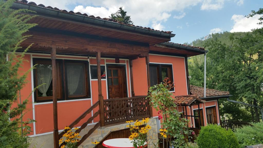 Mechta Guest House Koprivshtitsa Exterior photo